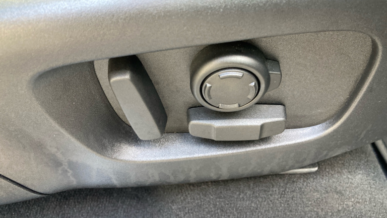 Land Rover Discovery Sport 2.0 D200 Dynamic HSE 5dr Auto [5 Seat] Diesel Station Wagon